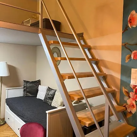 Апартаменты Cozy Little By The Danube *